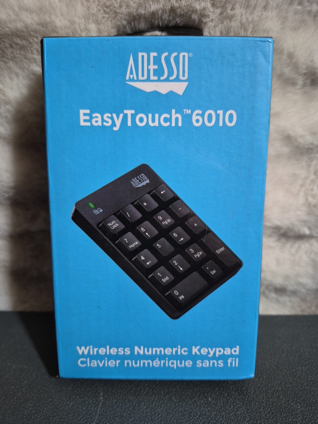 Adesso WKB-6010UB Wireless Spill Resistant 18-Key Numeric Keypad