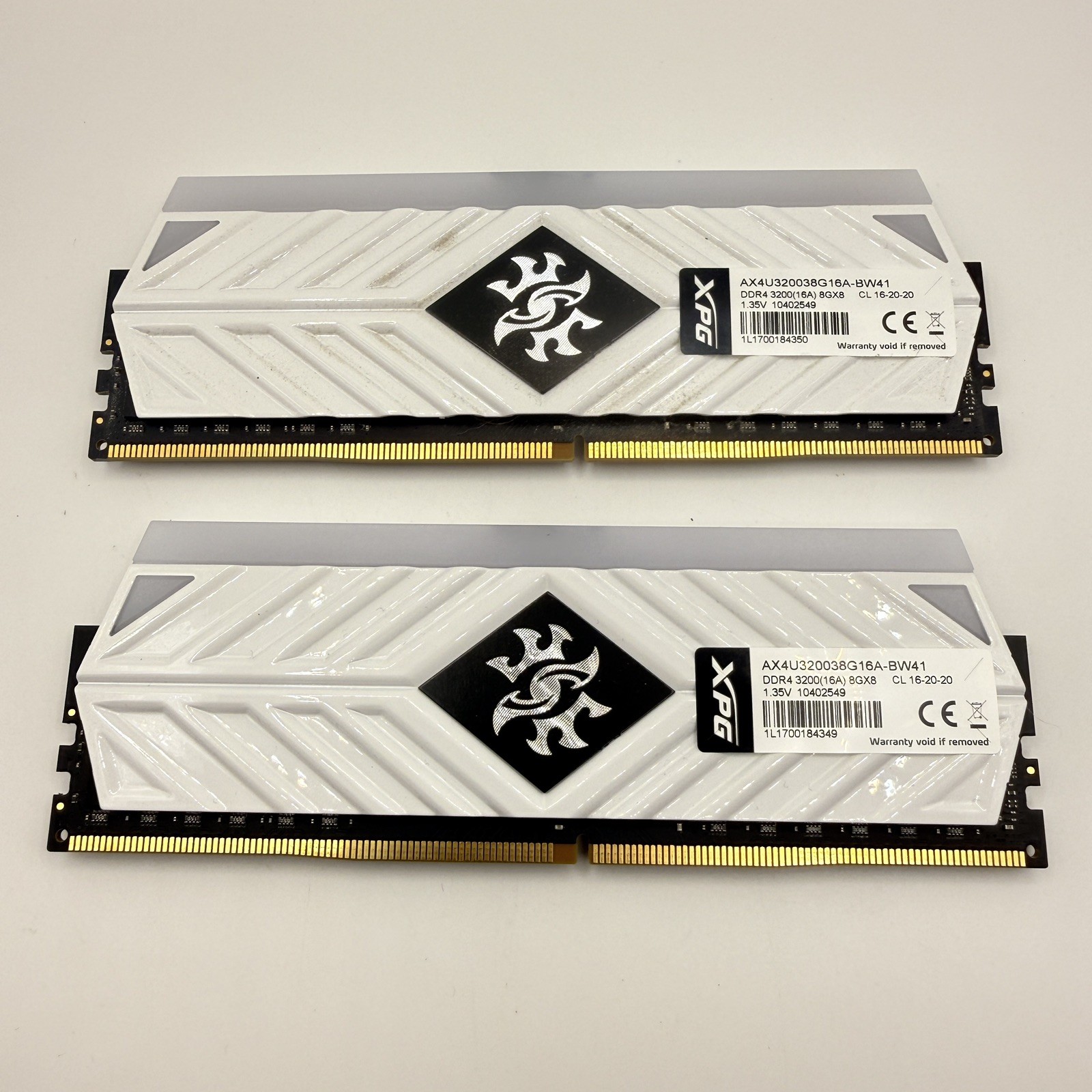 ADATA XPG Spectrix White RGB AX4U320038G16-BW41 16GB DDR4 matching pair of 8GB