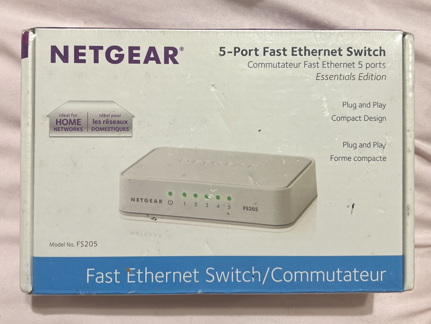 Netgear GS205-100PAS 5-Port Gigabit Ethernet Unmanaged Switch No Power Cord