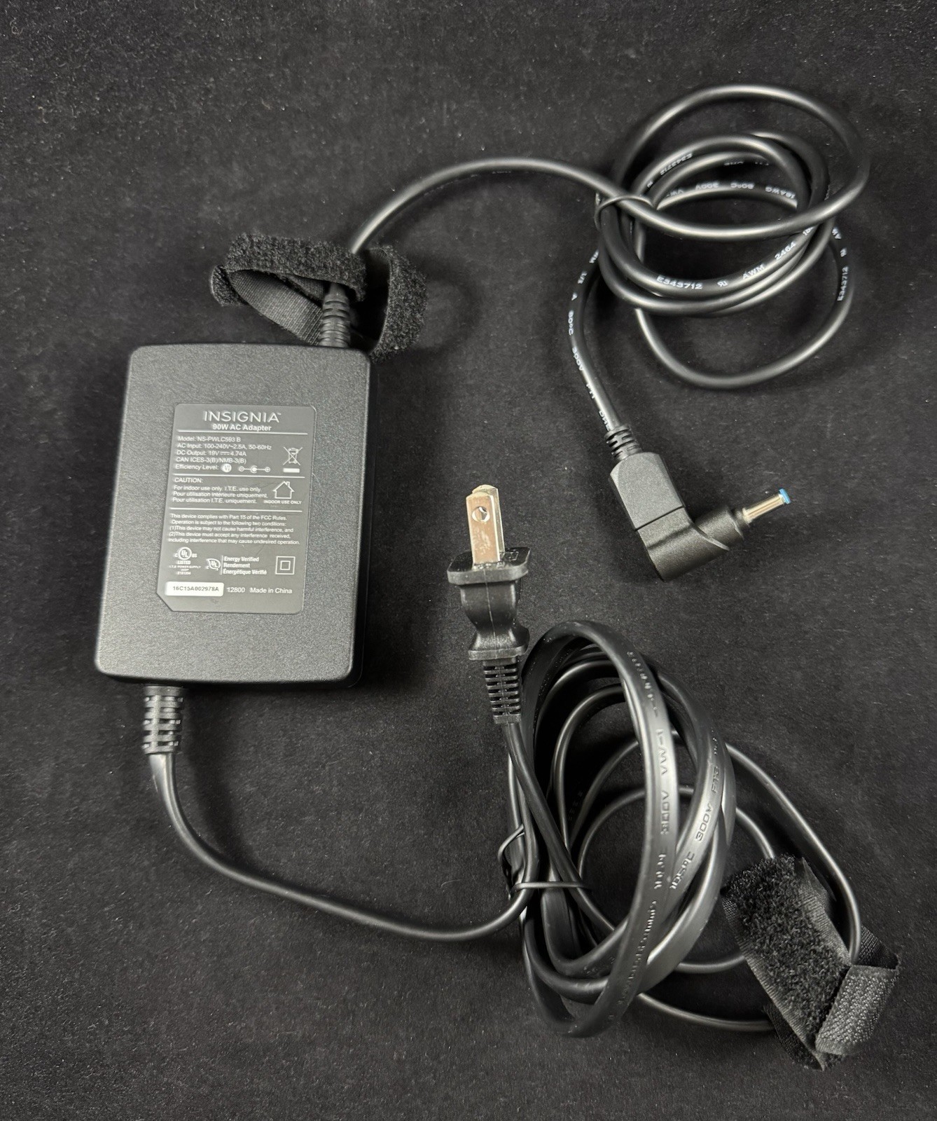 Genuine Insignia NS-PWLC593B Power Supply 90W AC Adapter