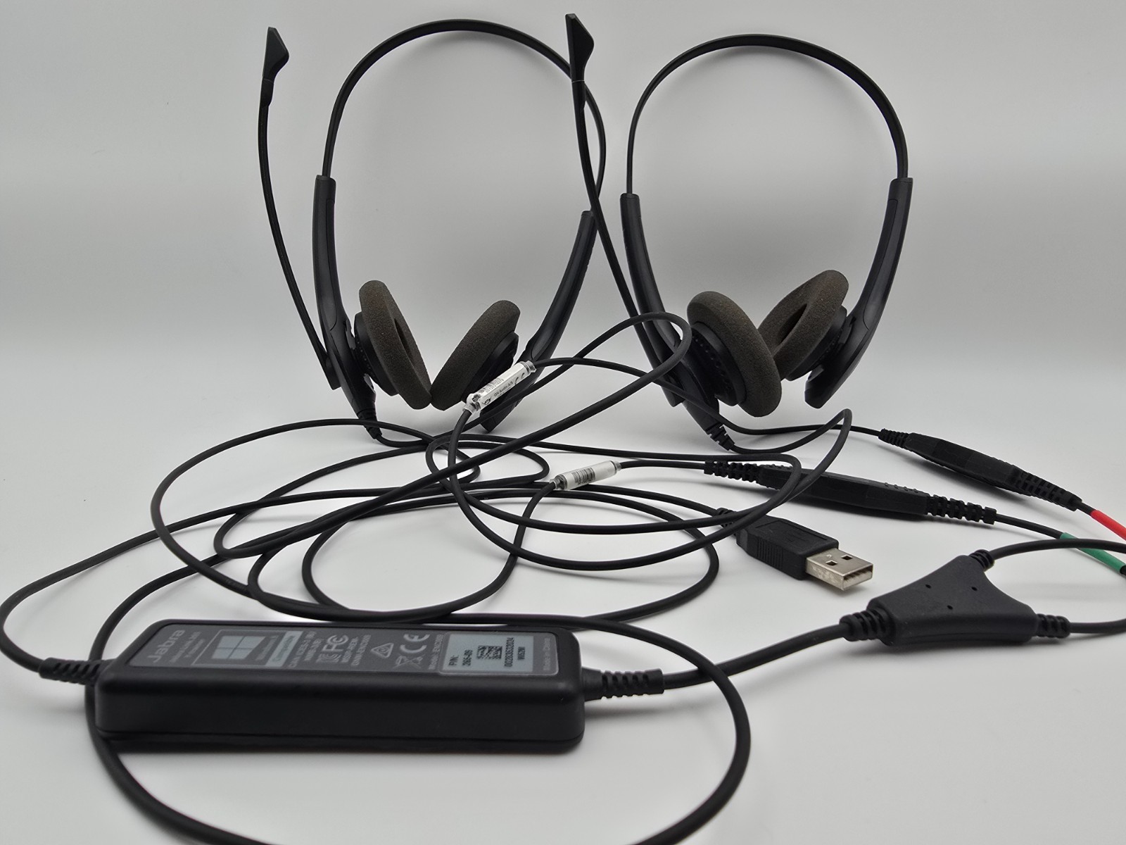 Jabra BIZ 1500 Duo QD Headset Lot w Link 265 USB Training Cable 2 Headsets