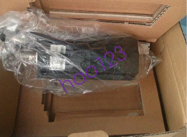 NEW ORIGINAL YASKAWA AC SERVO MOTOR SGMAH-02AAA6B  DHL/FedEx