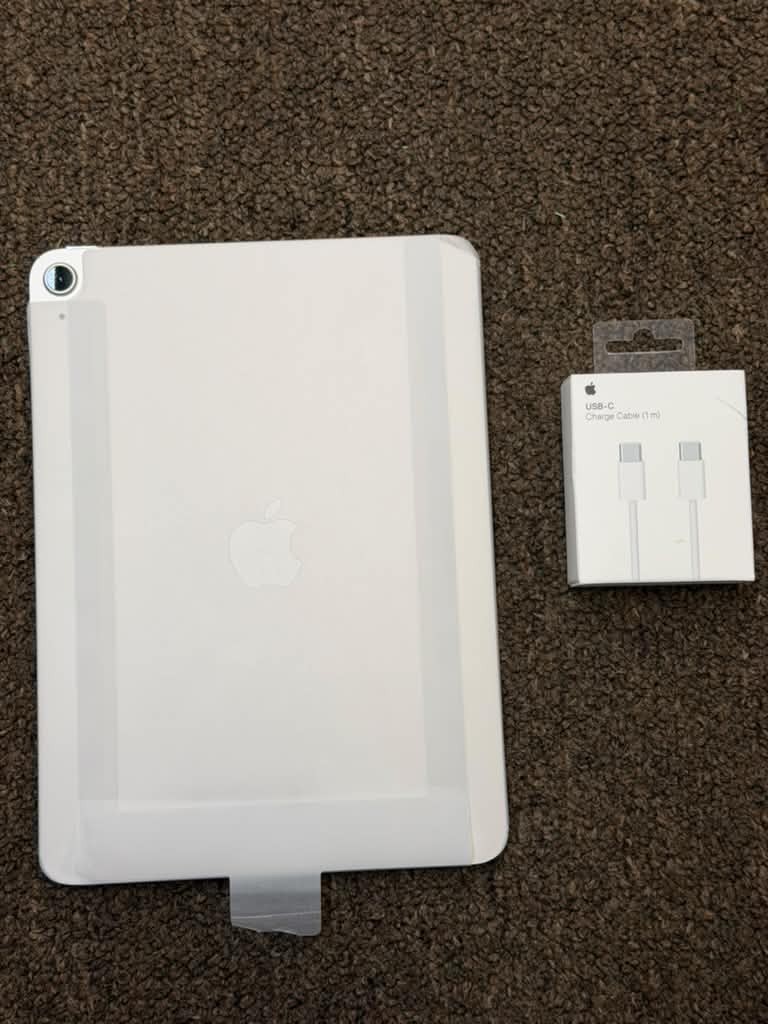 Apple iPad Air 11" M4 Chip WiFi Tablet 256GB Space Gray 2026 Model