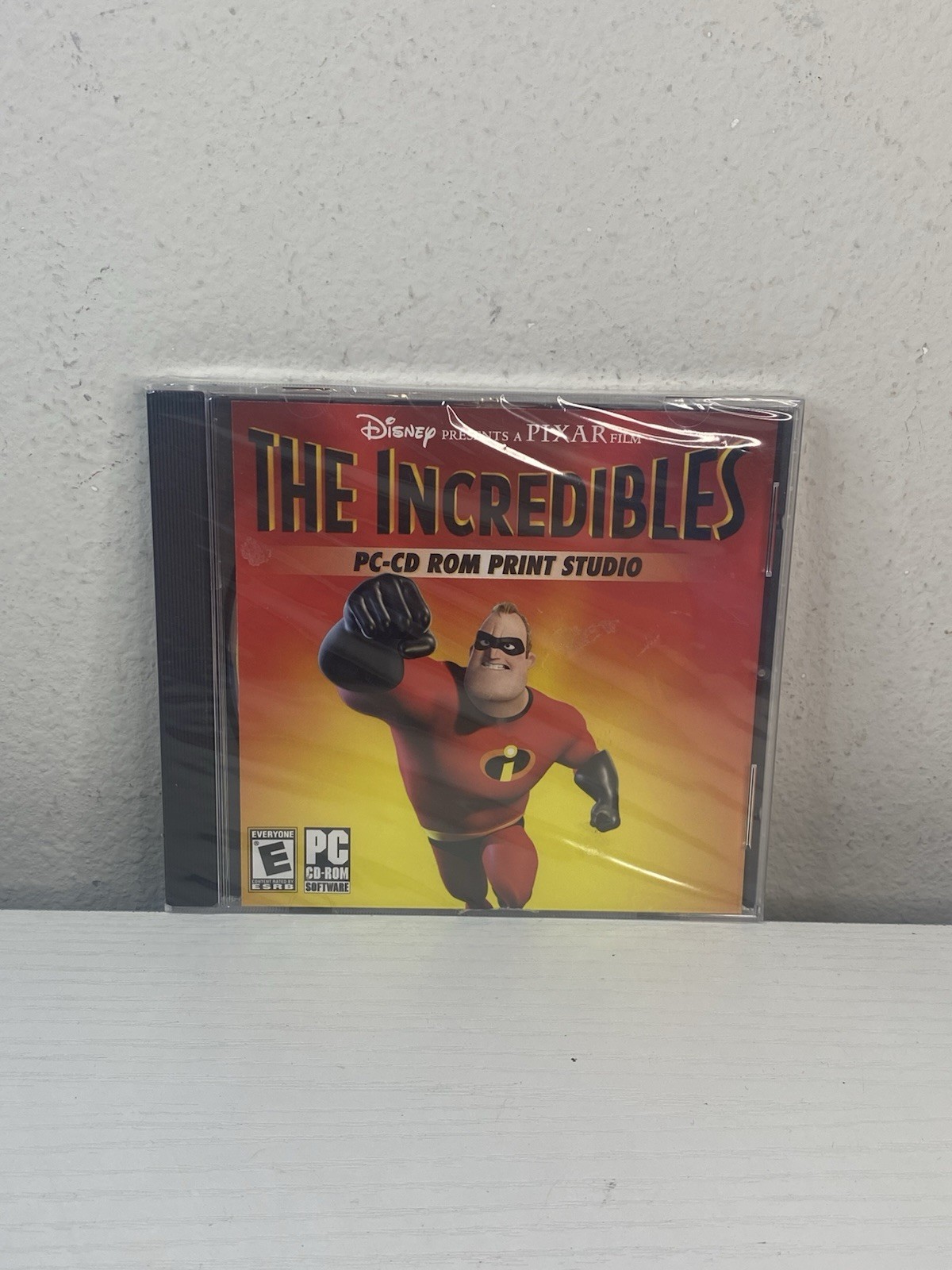 The Incredibles PC CD-ROM Print Studio Disney Pixar Windows 98/Me/XP New Sealed