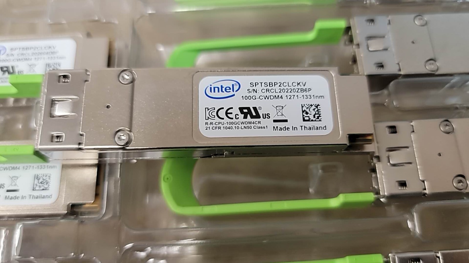 Intel SPTSBP2CLCKV 100G-CWDM4 1271-1331NM OPTICAL TRANSCEIVER