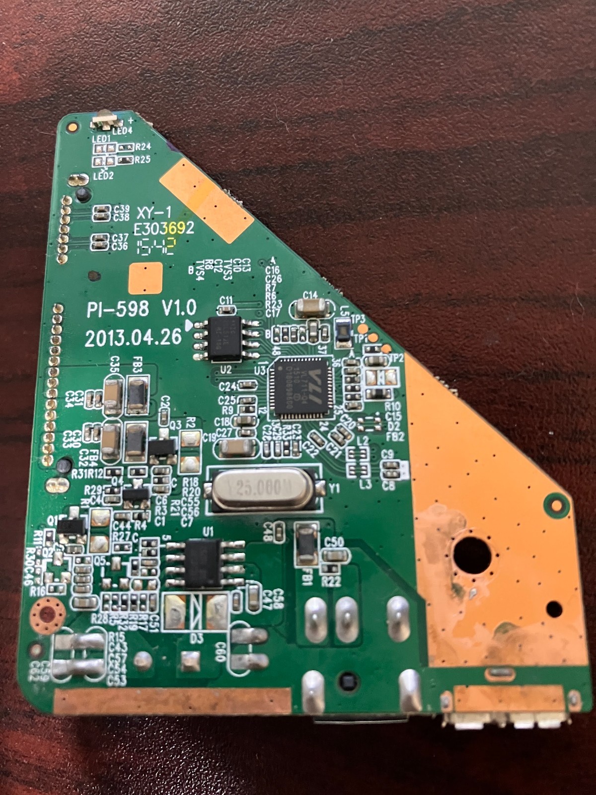 TOSHIBA Canvio Controller Board USB 3.0 1TB/2TB/3TB - PI-598  V1.0  2013.04.26