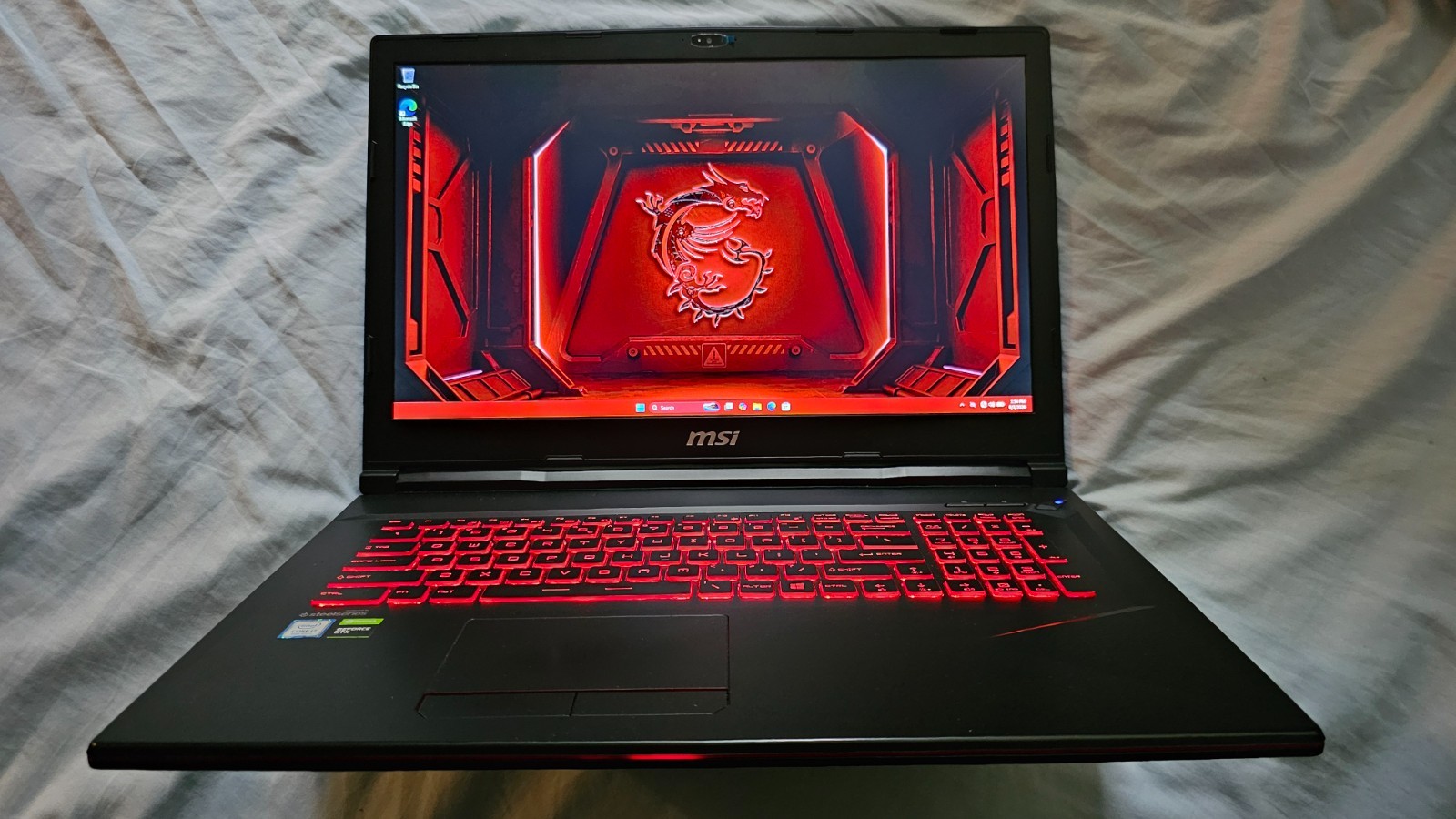 MSI GL73 9SC 027US Intel i7-9750H 32GB RAM Nvidia GTX 1650 4GB Backlit Keyboard