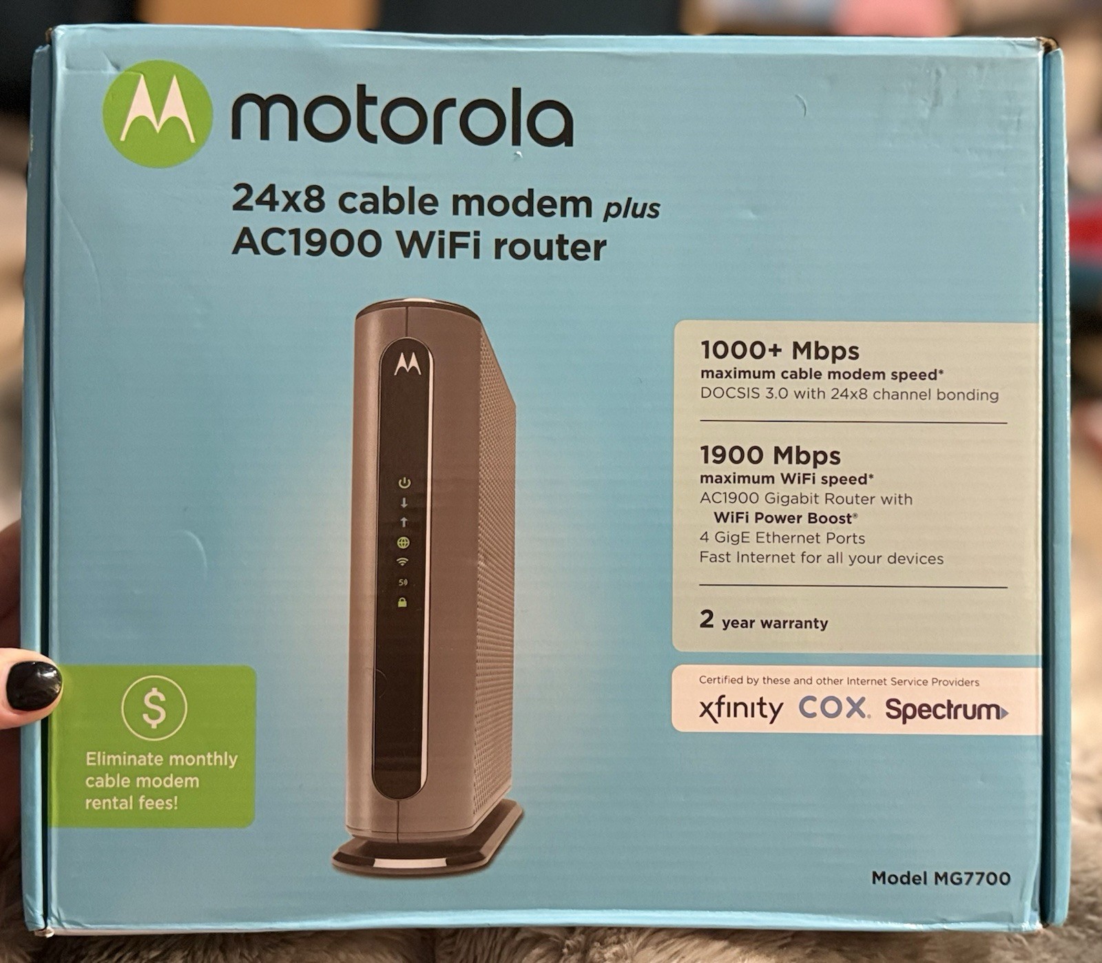 Motorola MG7700 DOCSIS 3.0 24x8 Cable Modem + AC1900 Dual-Band GigE