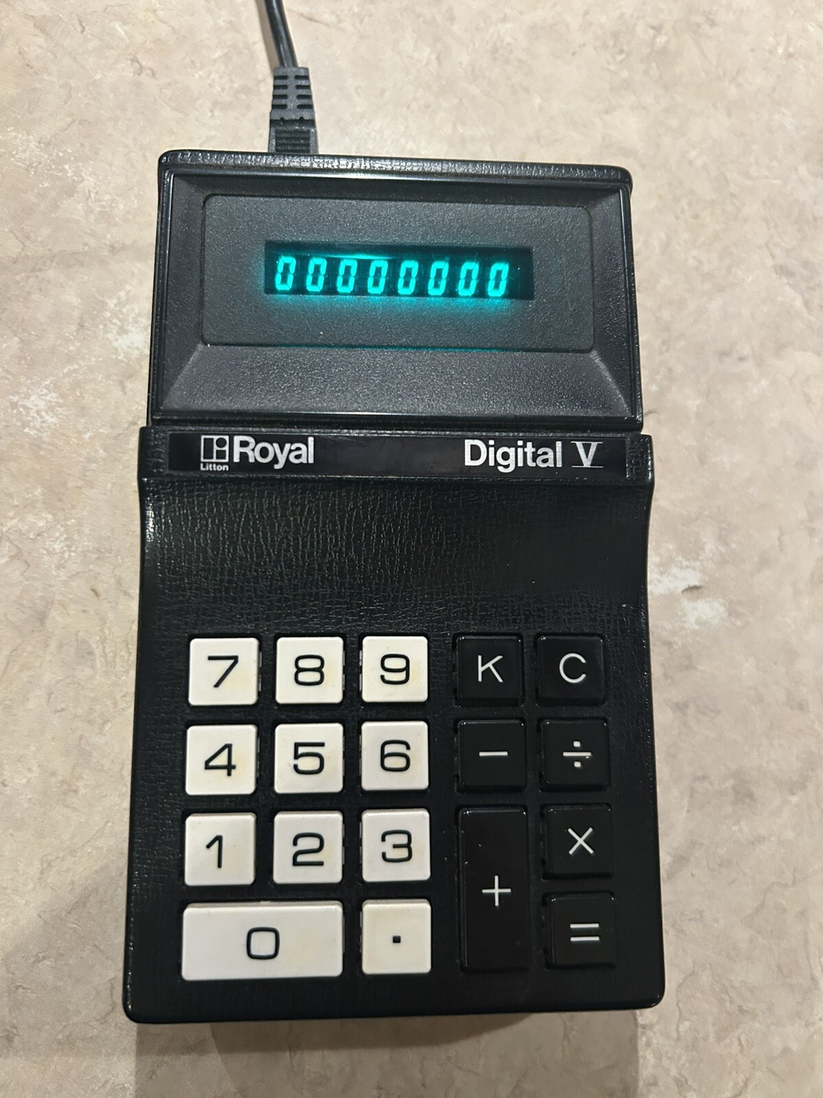 Rare Litton Royal Digital V Complete With Battery, Charger,Case & Manual 