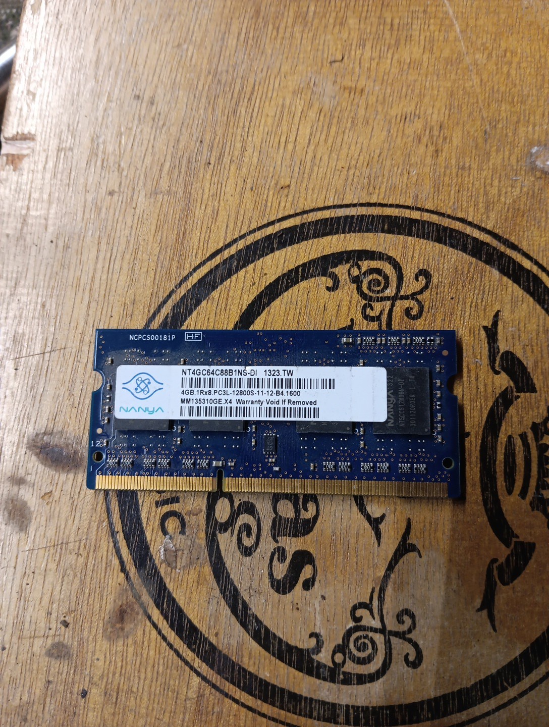 Nanya 4GB 1Rx8 PC3L-12800S DDR3 1600MHz Laptop SDRAM NT4GC64C88B1NS-DI