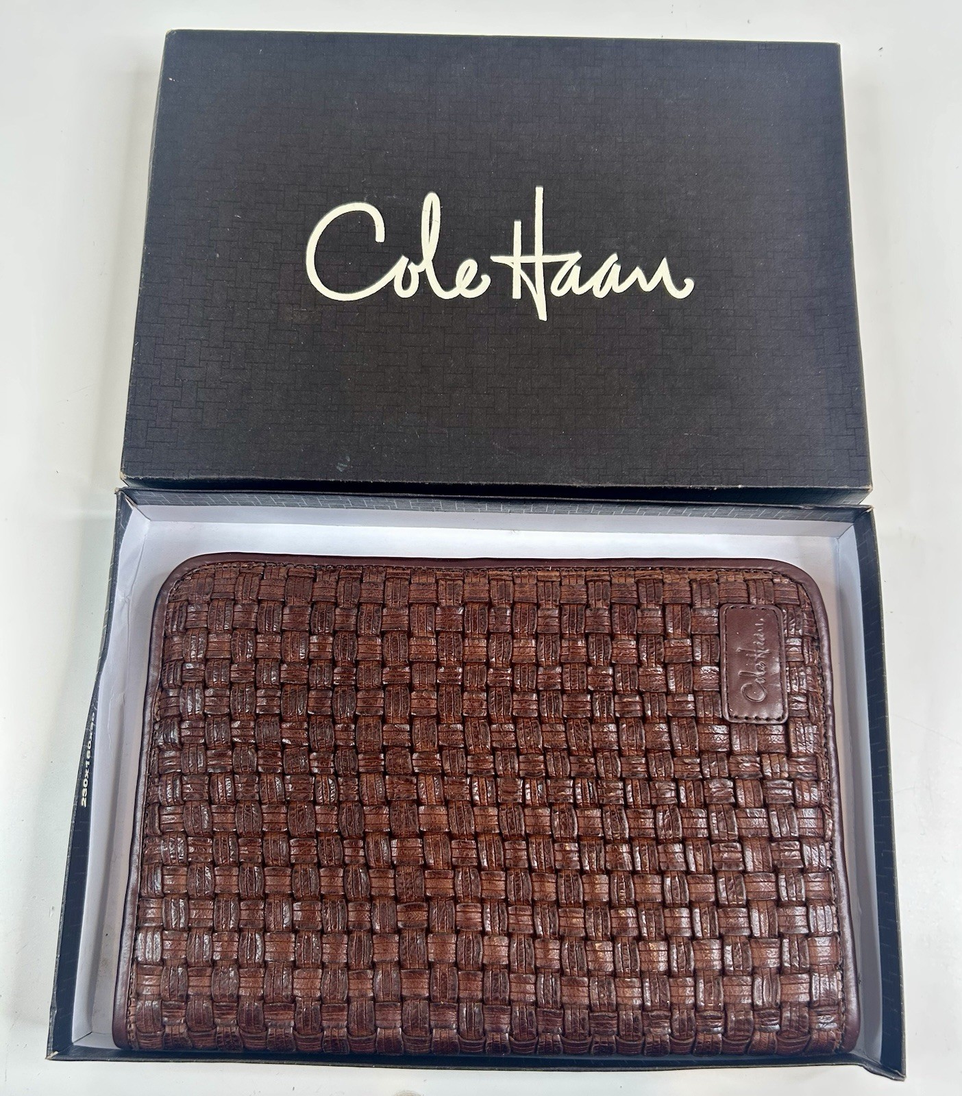 Cole haan Brown Woven Leather Kindle Cover With Hinge & Card Holder 8" X 5.5"