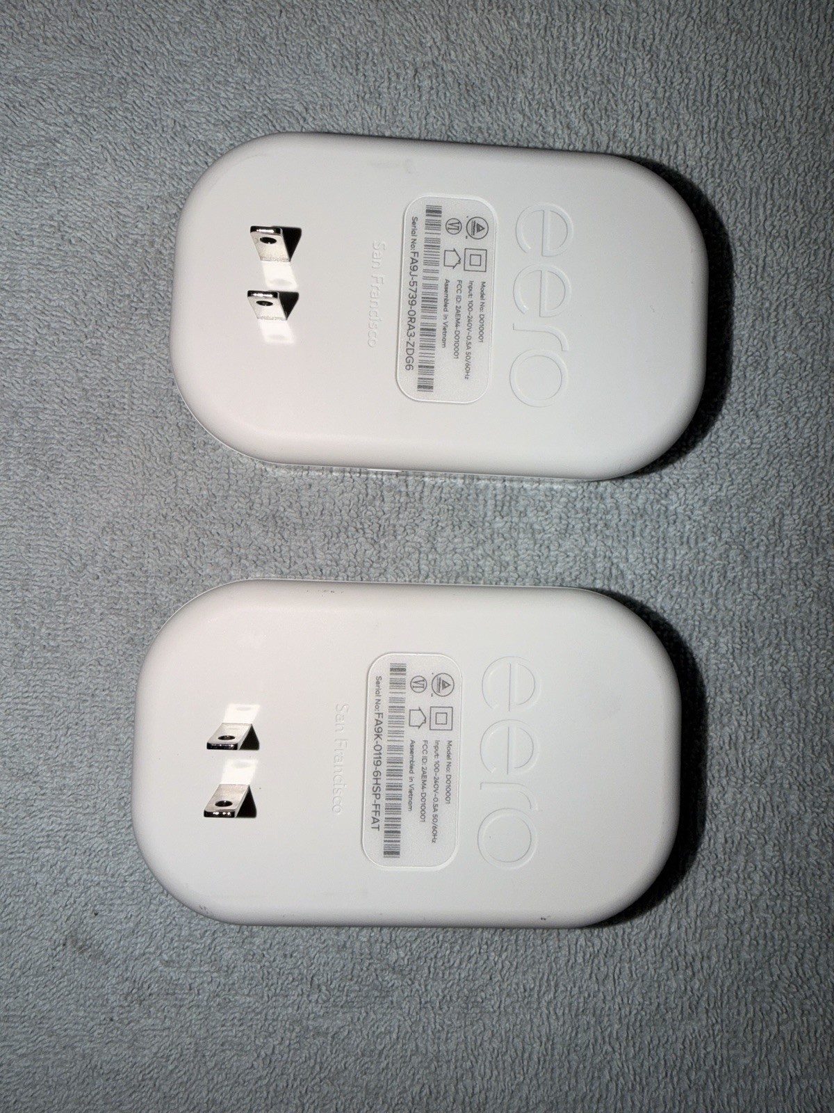 2-Pack Eero Beacon Mesh WiFi Range Extender D010001