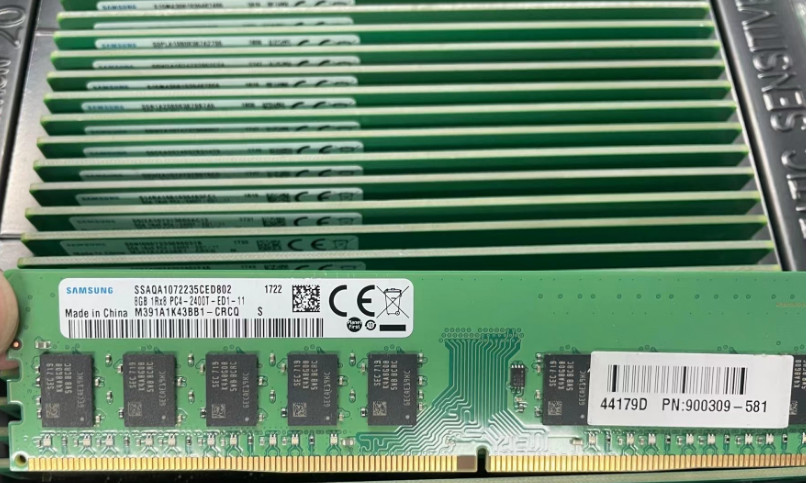 SAMSUNG 8GB DDR4 2400 ECC UDIMM RAM 1Rx8 M391A1K43BB1-CRCQ for DELL HP Lenovo 