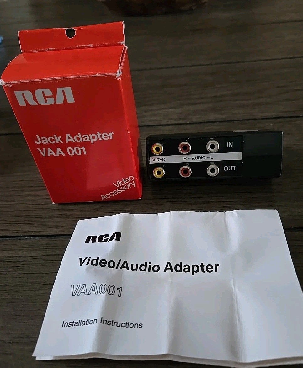 New Old Stock Vintage RCA Video Camera Audio-Video Jack Adapter VAA 001
