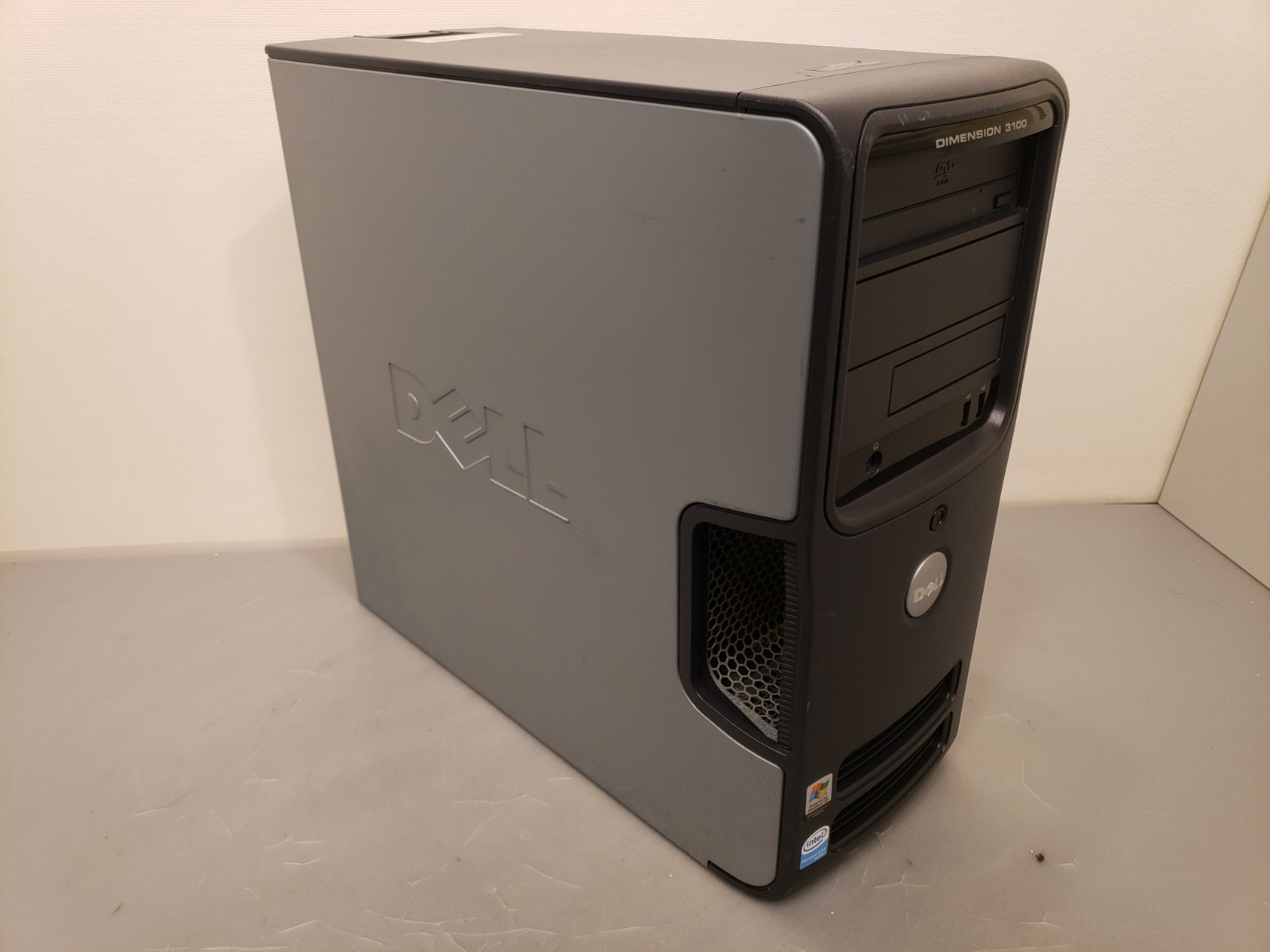 Vintage Dell Dimension 3100 P4 H/T 3.06GHz 1GB 500GB Tower PC Gaming XP Pro