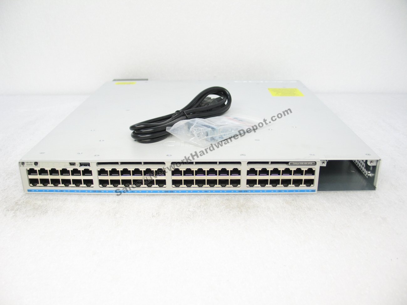 Cisco C9300-48UXM-E Catalyst 9300 48-Port UPoE Switch w/ PWR - 1 Year Warranty