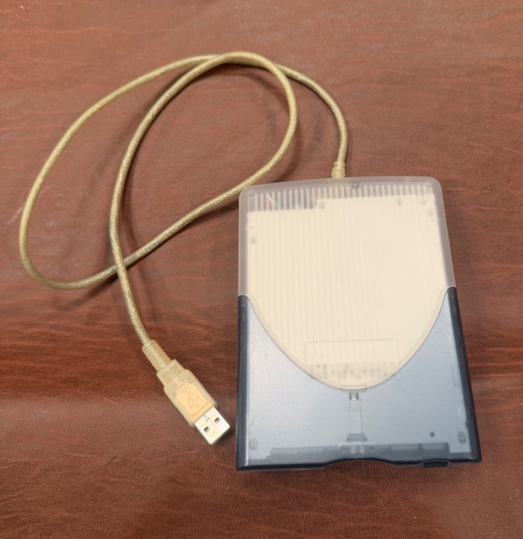 VST Technologies USB Floppy Drive With Color Kit FDUSB-M Used/Blue