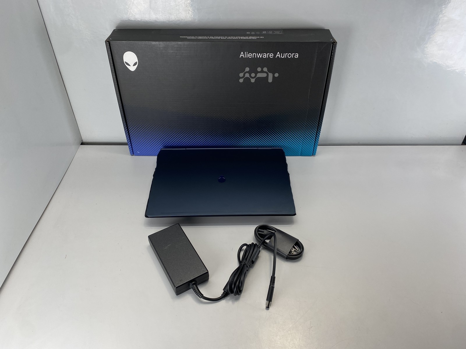 Dell Laptop Alienware 16 Aurora AC16250 16" Intel Core 7 240H 1TB RTX 5060