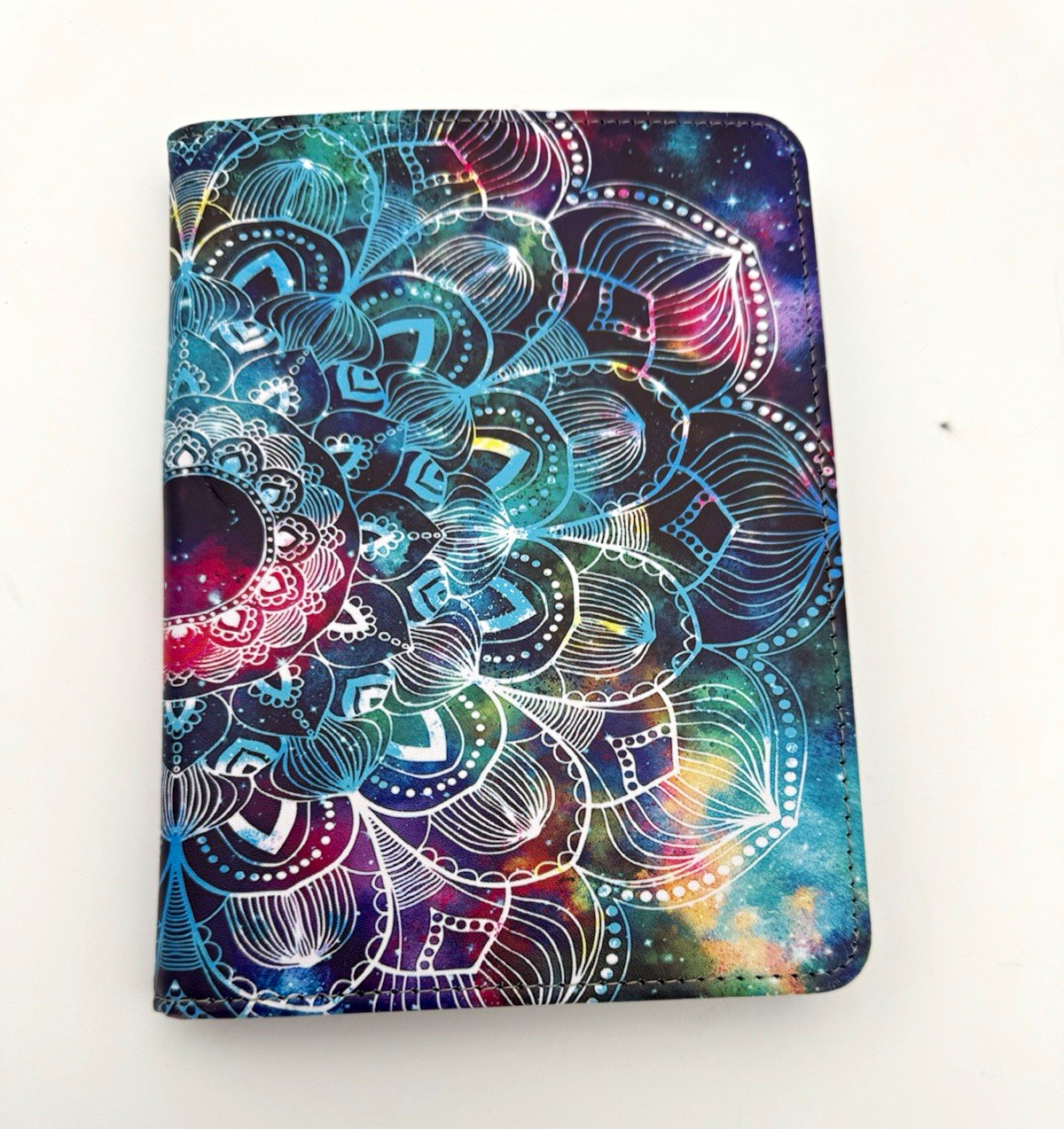 VORI 7” x 5.5” Tablet E-Reader Folio Case Mandala Print New