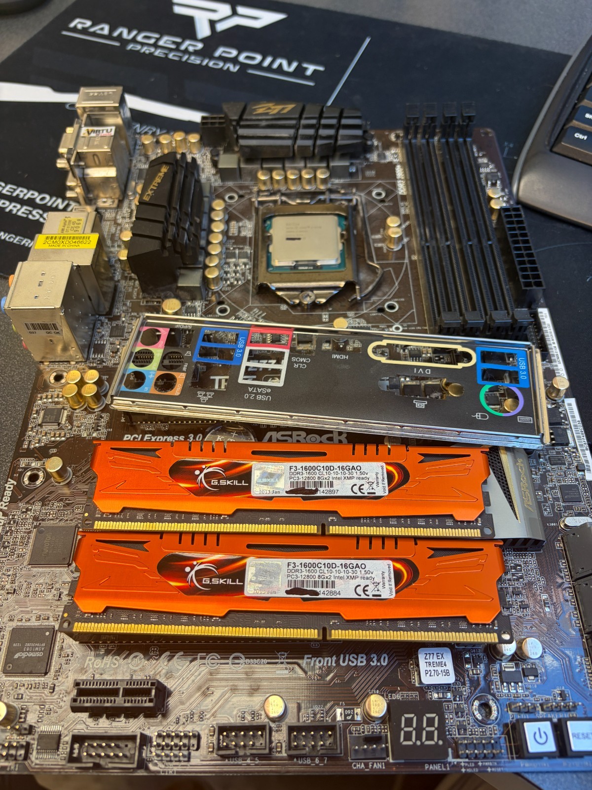 ASRock Z77 Extreme4 Motherboard LGA 1155 w/ Intel i7-3770K + 16GB DDR3 CL10 RAM