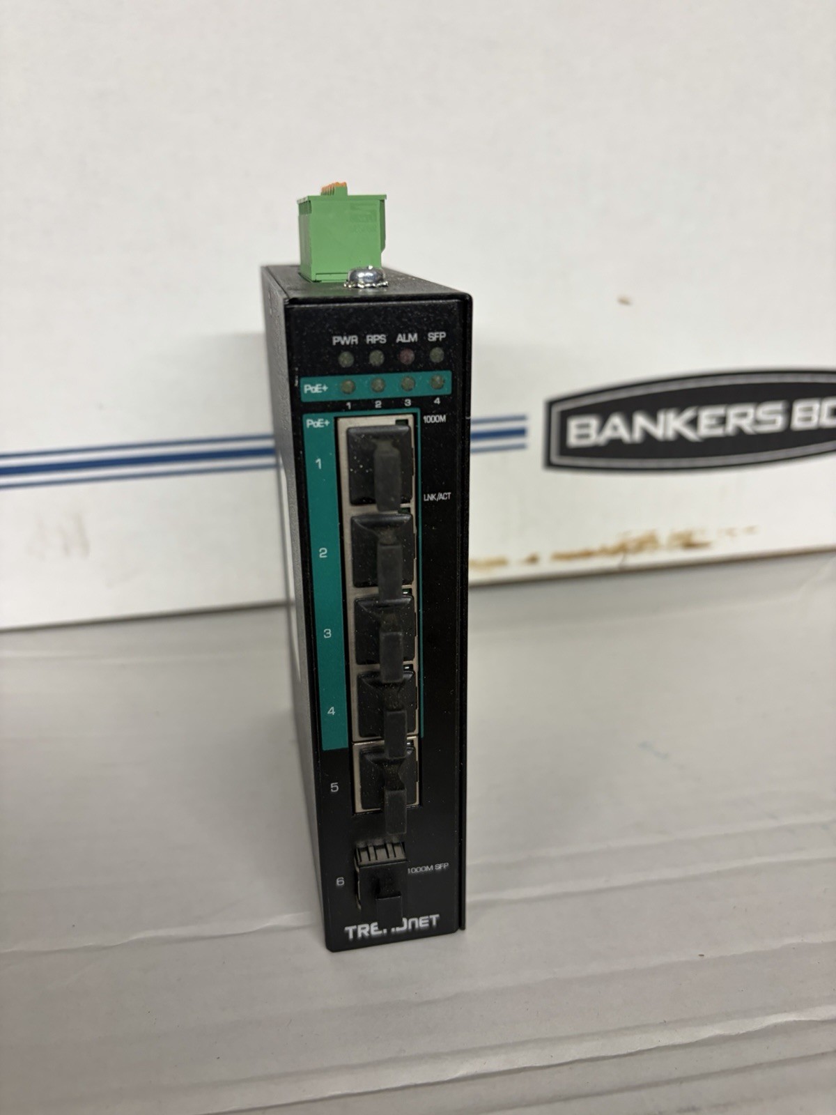 TRENDnet TI-PG541 5-Port Gigabit Unmanaged Industrial Ethernet Switch RJ-45/SFP