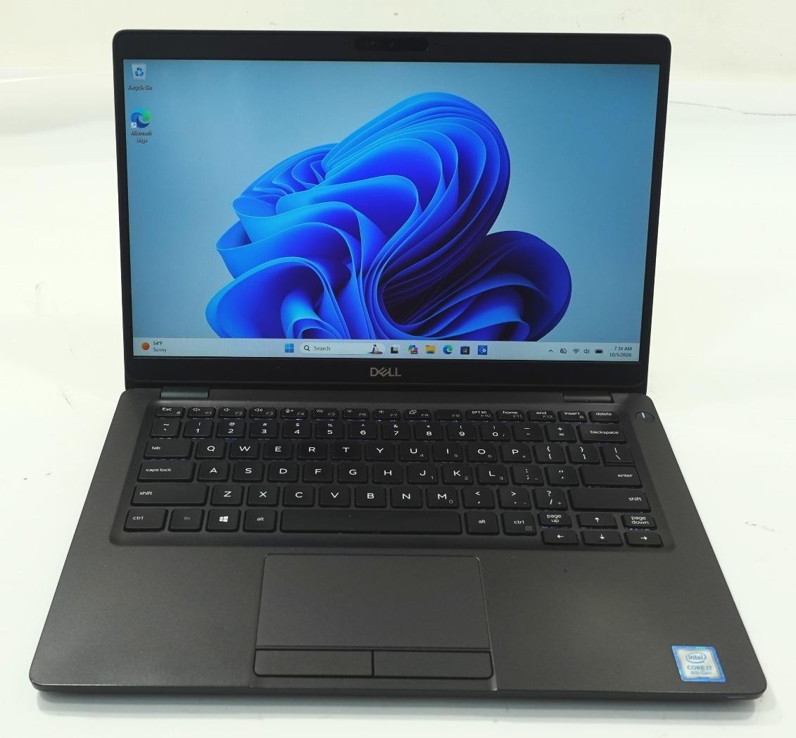 Dell Latitude 5300 13.3" Core I7-8665U 1.90GHz 8GB 256GB SSD Laptop