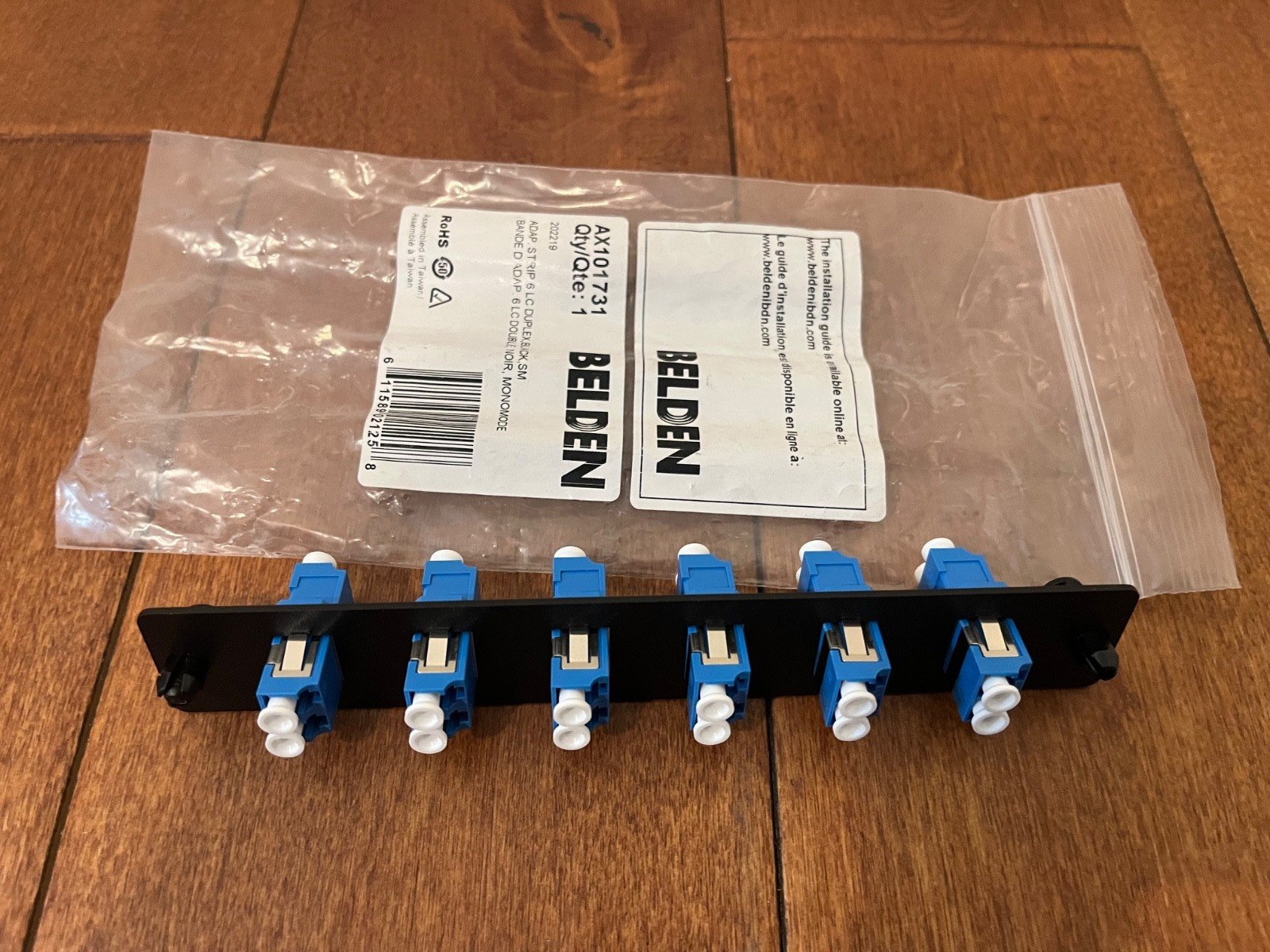 Belden AX101731  12 ports  Fiber Optic Adapter Panel, 6 LC Duplex
