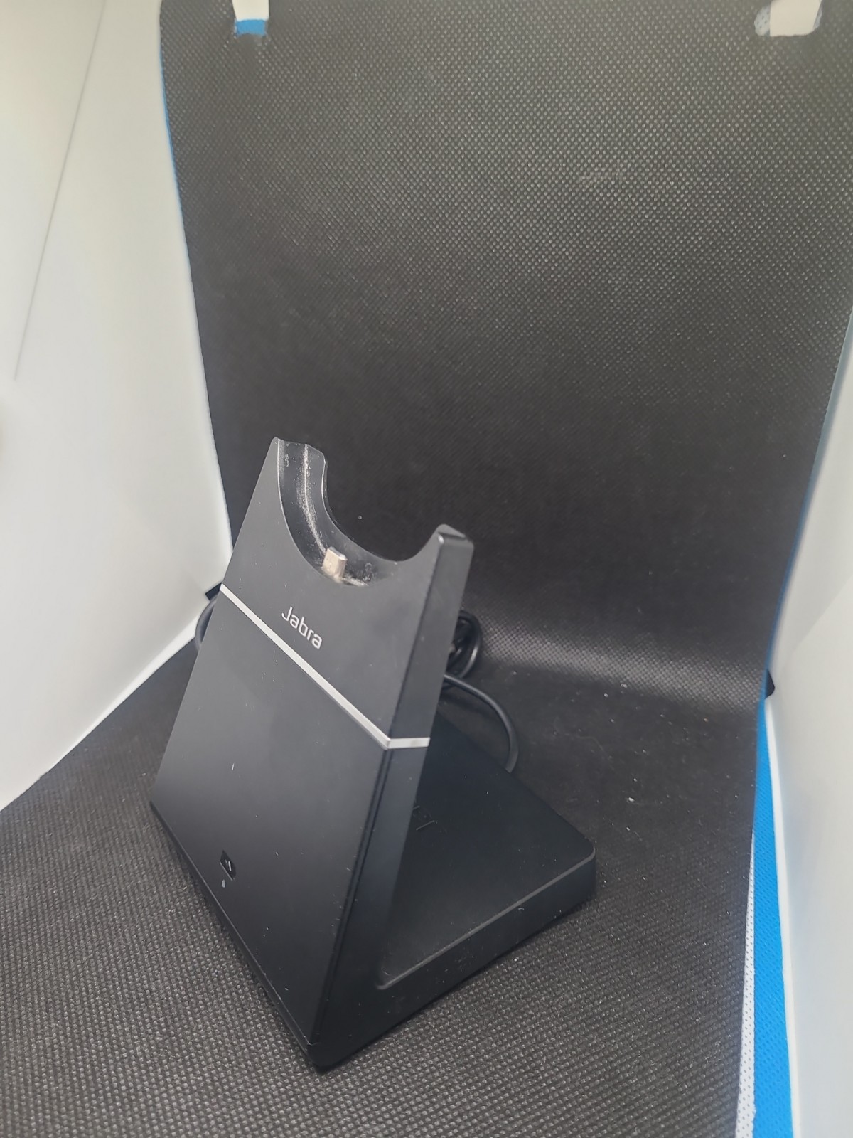 Pre-Owned Jabra Charging Stand E75 DIV010 14207-40 for Jabra Evolve 75 Headset