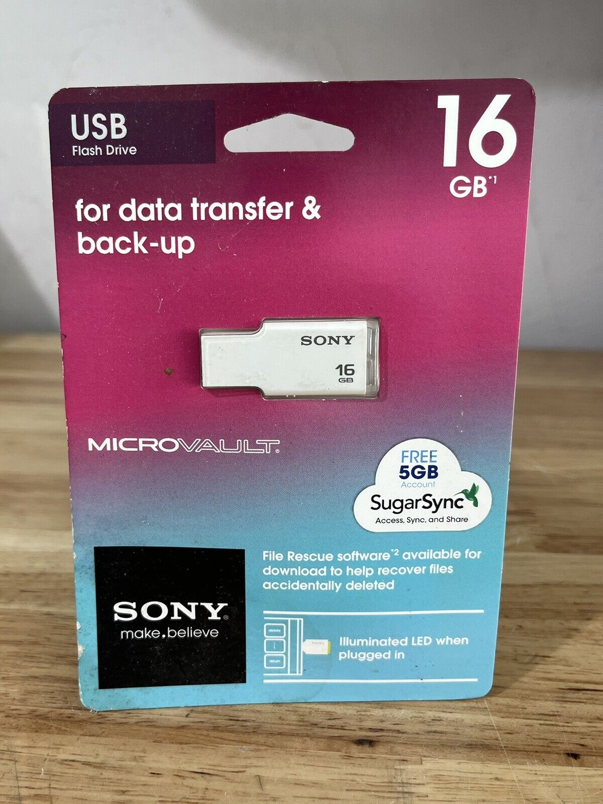 SONY USB 2.0 Flash Drive Memory Stick LED Window Mac 16gb MicroVault USM16MWTG