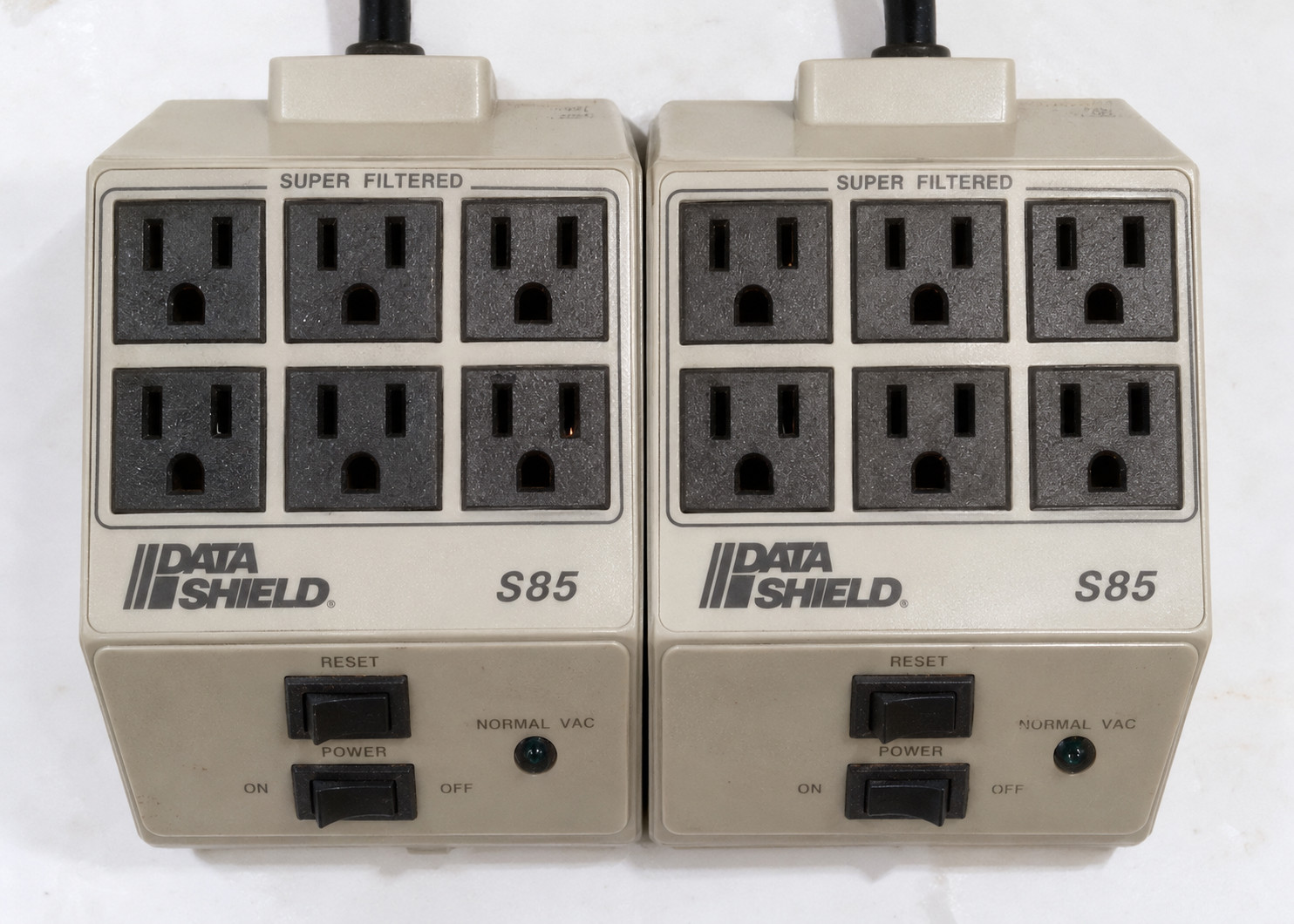 Tripp•Lite Data Shield S85 6-Outlet Surge Protector Power Strip 120V 15A 10-14ft