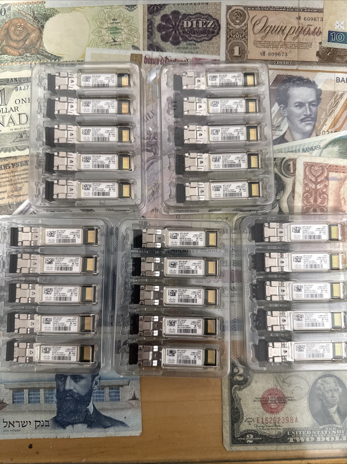 LOT of 35 – Genuine Cisco SFP-10G-SR V03 10GBASE-SR SFP+ Transceiver 10-2415-03