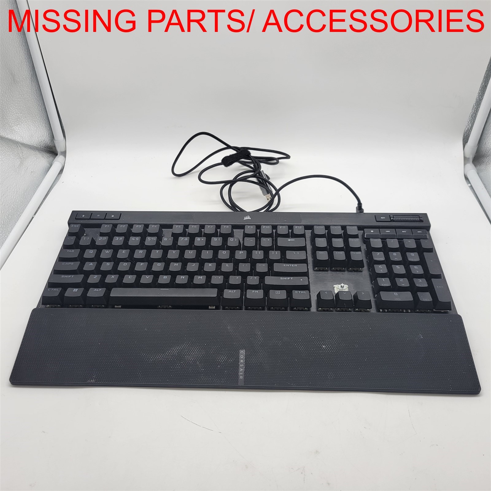 Corsair K70 RGB PRO Wired Mechanical Gaming Keyboard, Black CH-9109414-NA *READ*