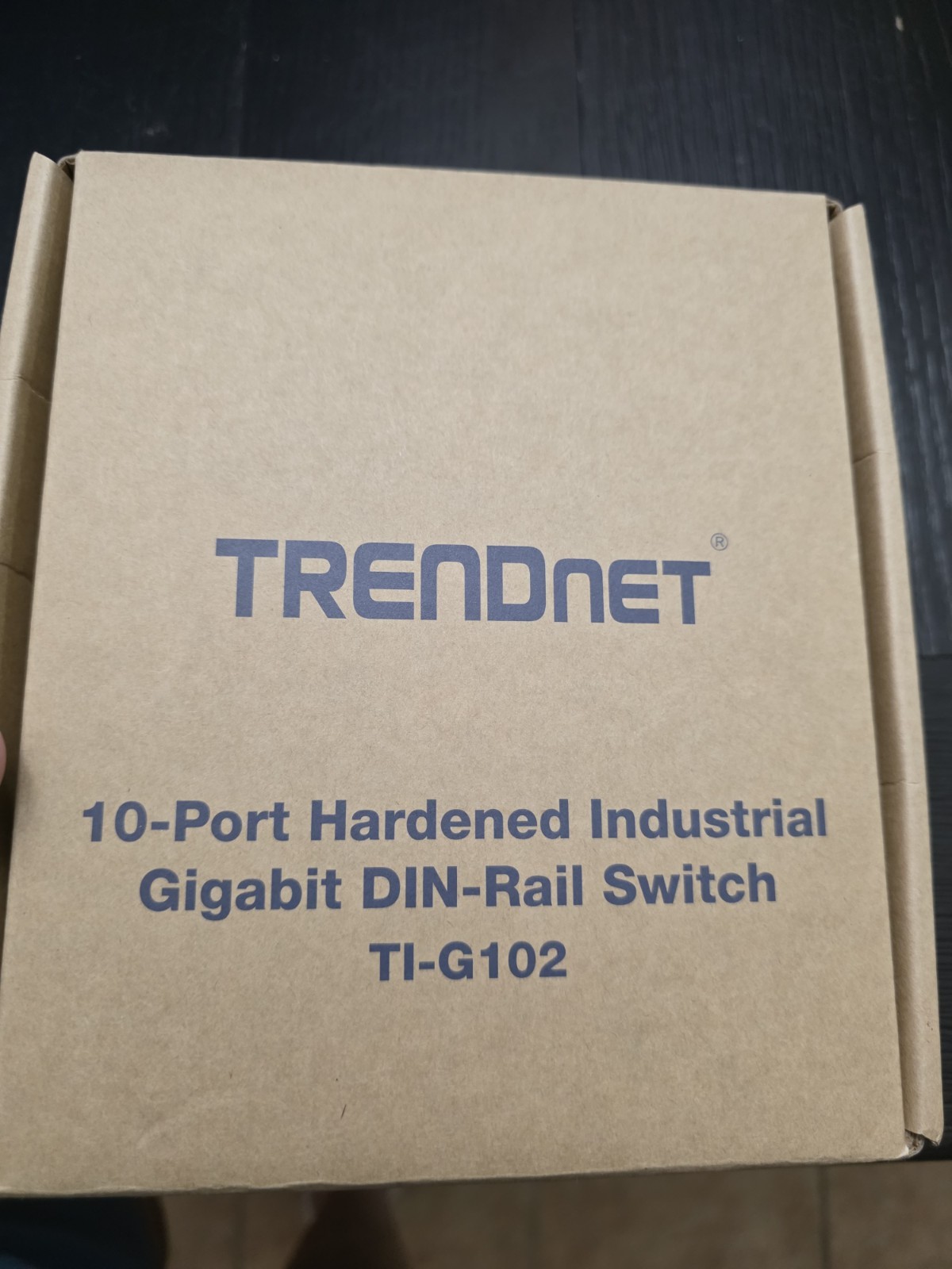 TRENDnet TI-G102 10-Port Hardened Industrial Gigabit DIN-Rail Switch