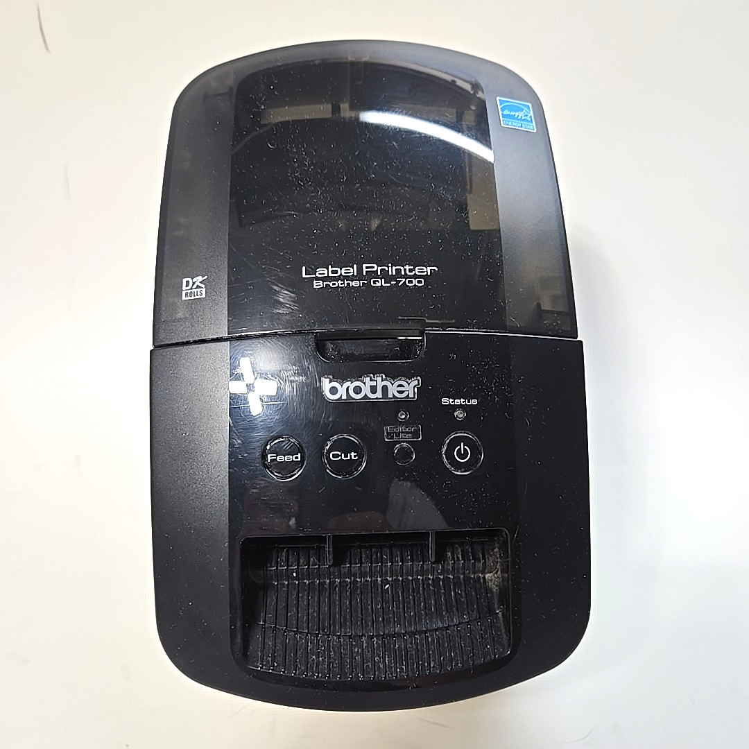 Brother QL-700 Label Thermal Printer w/ extra DK labels - USED