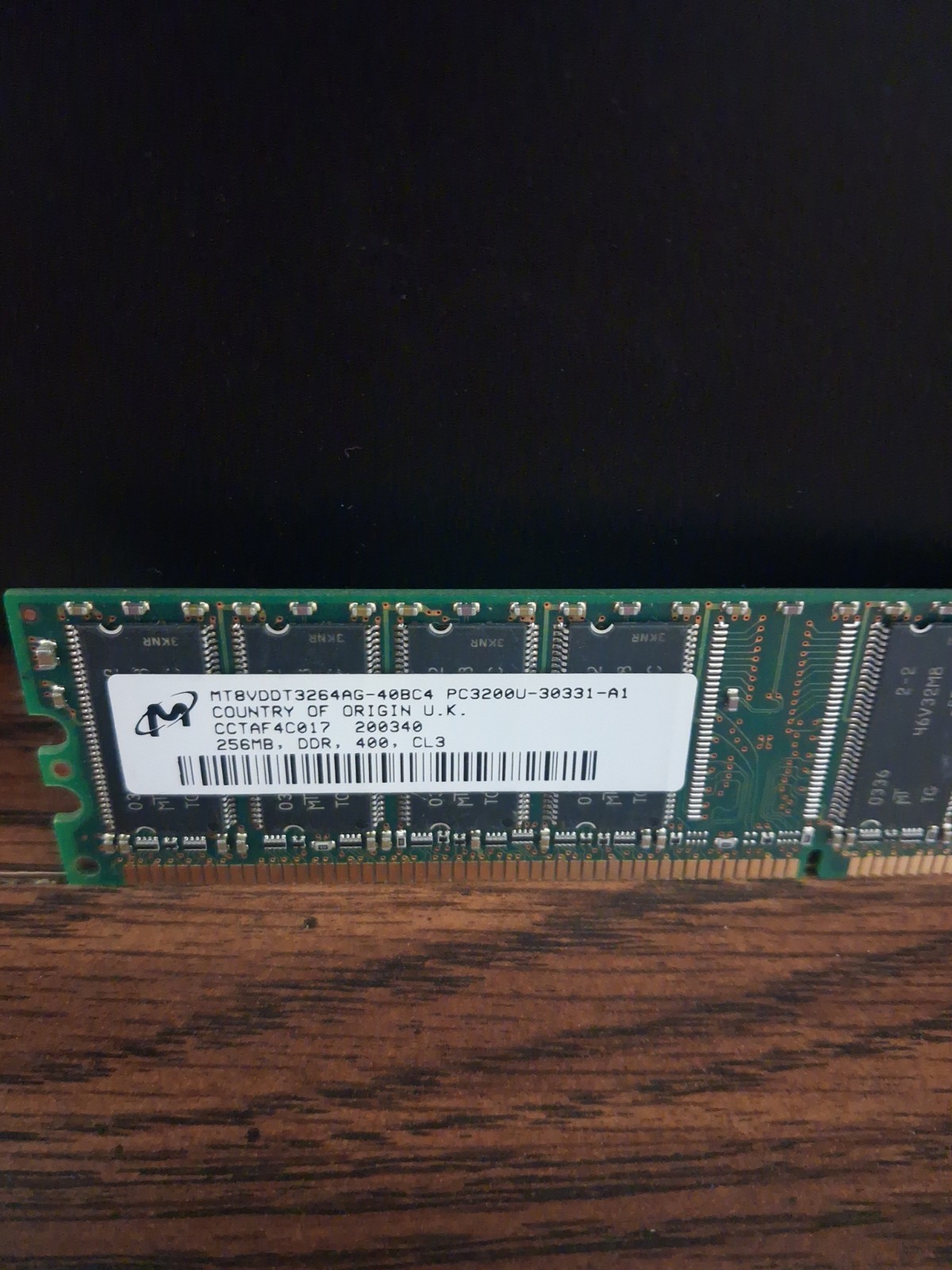MT8VDDT3264AG-40BC4 PC3200U-30331-A1 256MB DDR 400 RAM