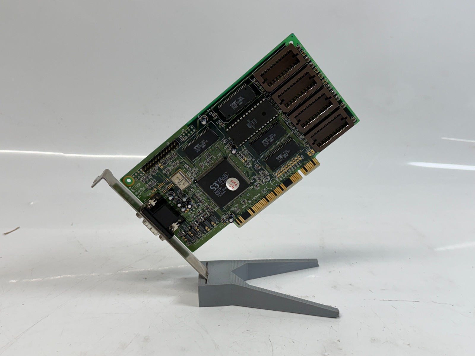 S3 VIRGE ON BOARD 86C325 Video Card