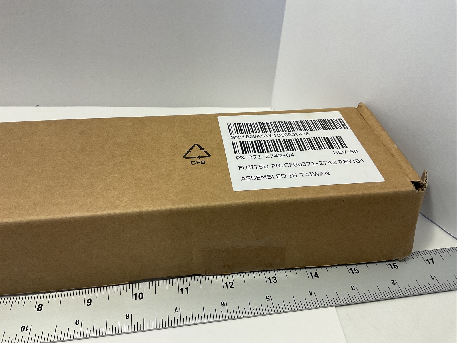 Fujitsu CF00371-2742 371-2742-04 King Slide Cable Arm Management Server Rail Kit