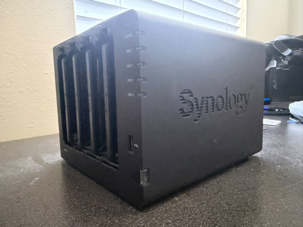 Synology DiskStation DS414 4-Bay NAS 10TB Storage w/ 4 HDDs – Fully Working
