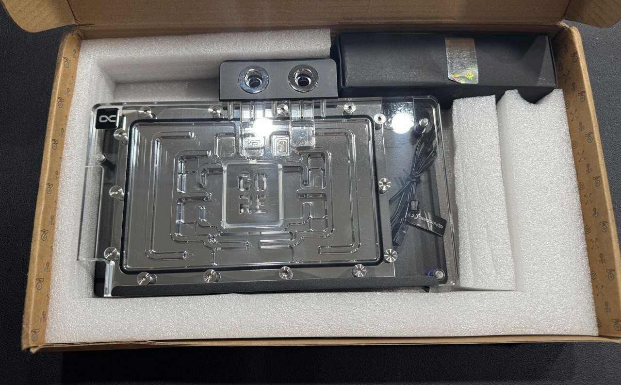Alphacool Core RTX 5080 GPU Water Block + Backplate for Zotac Solid AMP Series