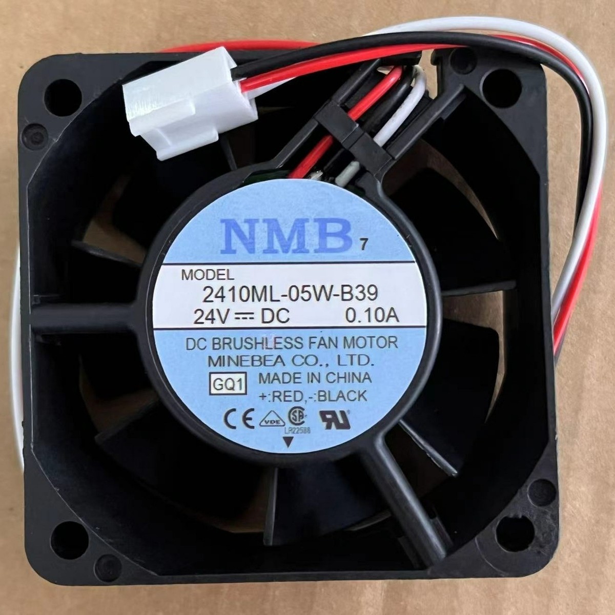 1pcs NMB 2410ML-05W-B39 24V 0.10A 1.92W 6CM 3-pin double ball drive fan 6025