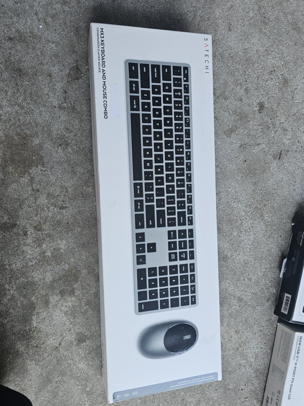 SATECHI MX3 Slim Bluetooth Backlit Keyboard & Mouse Combo w/Numeric Keypad Ob A