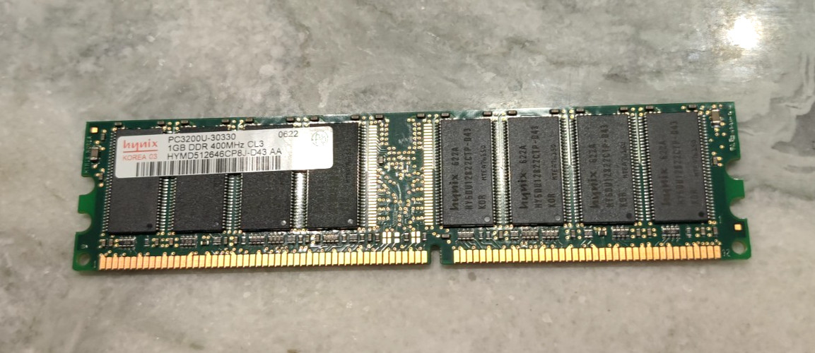 Hynix HYMD512646CP8J-D43-AA 1GB PC3200 DDR-400MHz non-ECC 184Pin 2.5V Memory