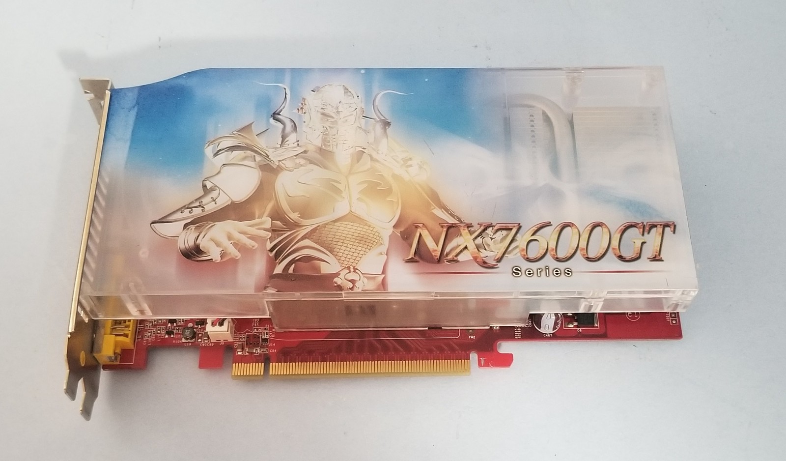 MSI nVidia GeForce 7600GT 256MB Silent PCIE Video Card NX7600GT-VT2D256E