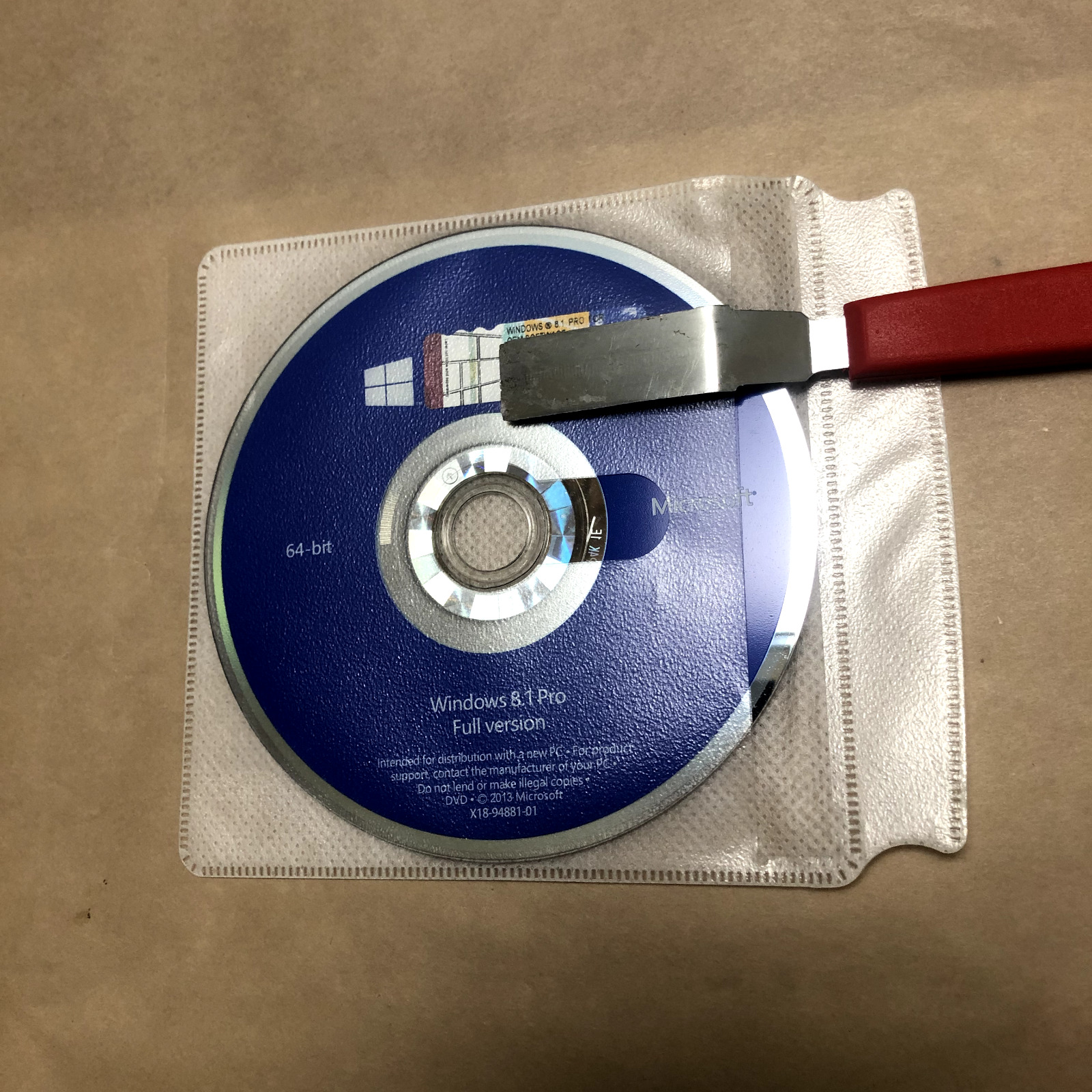 Microsoft Windows 8.1 Pro disc full version 64 bit disc only