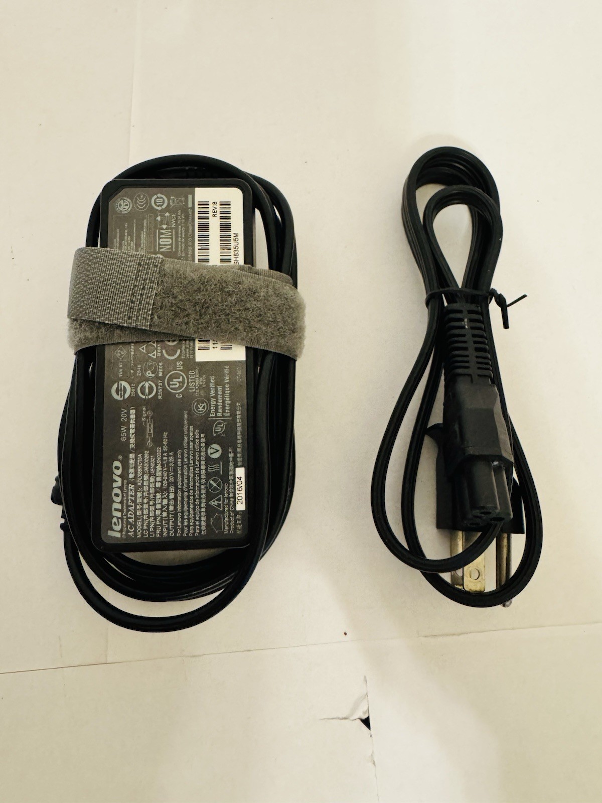 LENOVO ADLX65NCT3A 20V 3.25A 65W Genuine Original AC Power Adapter Charger