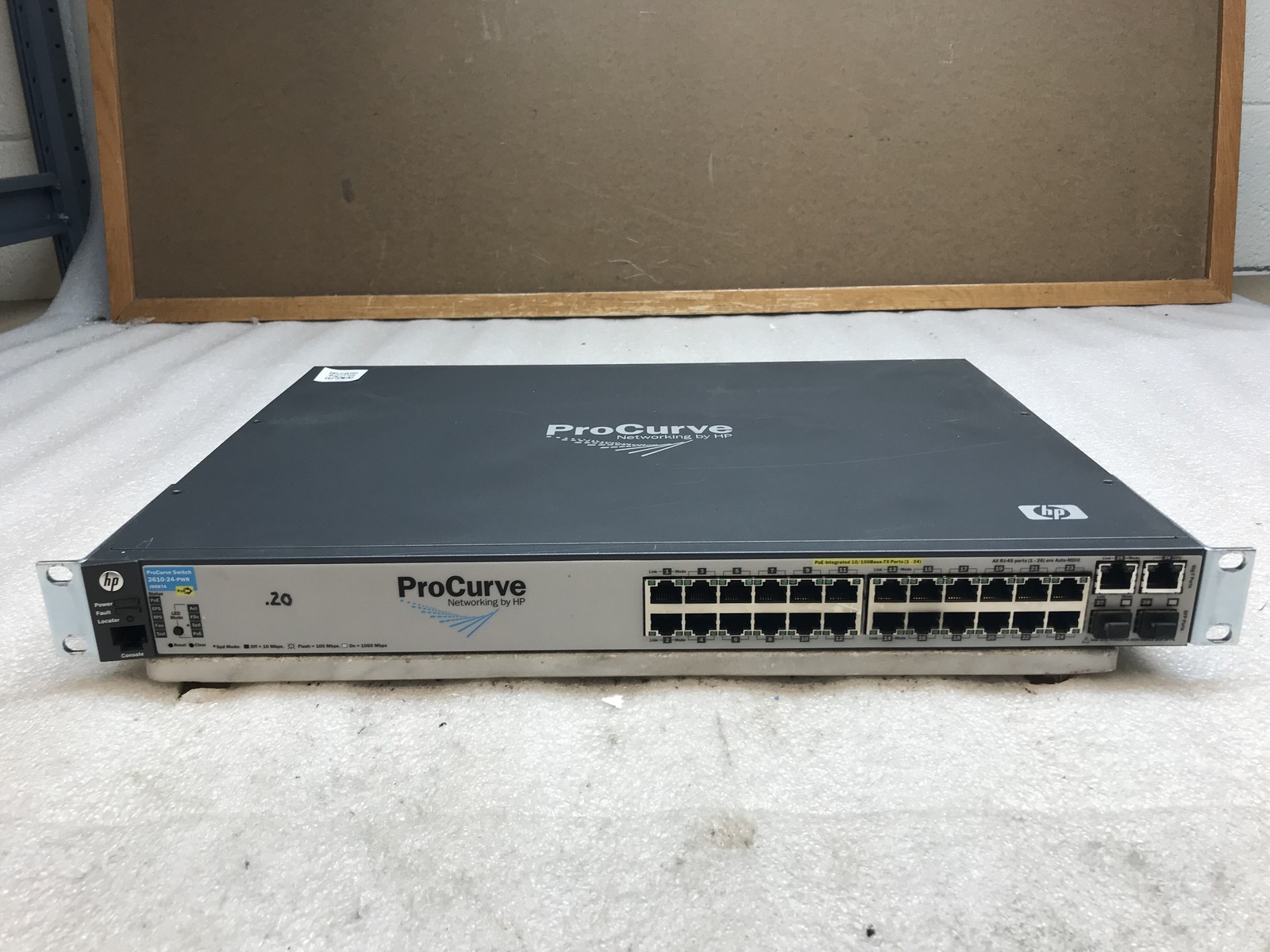 HP ProCurve 2610-24-PWR 24-Port Gigabit Ethernet Switch J9087A w Rack Ears