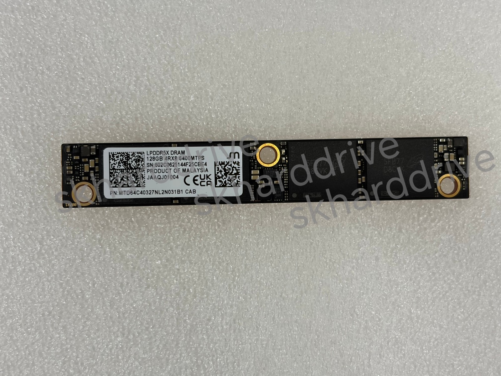Micron LPDDR5X DRAM E1.S 128GB 4RX8 6400MTPS MTD64C40327NL2N031B1 Server Memory