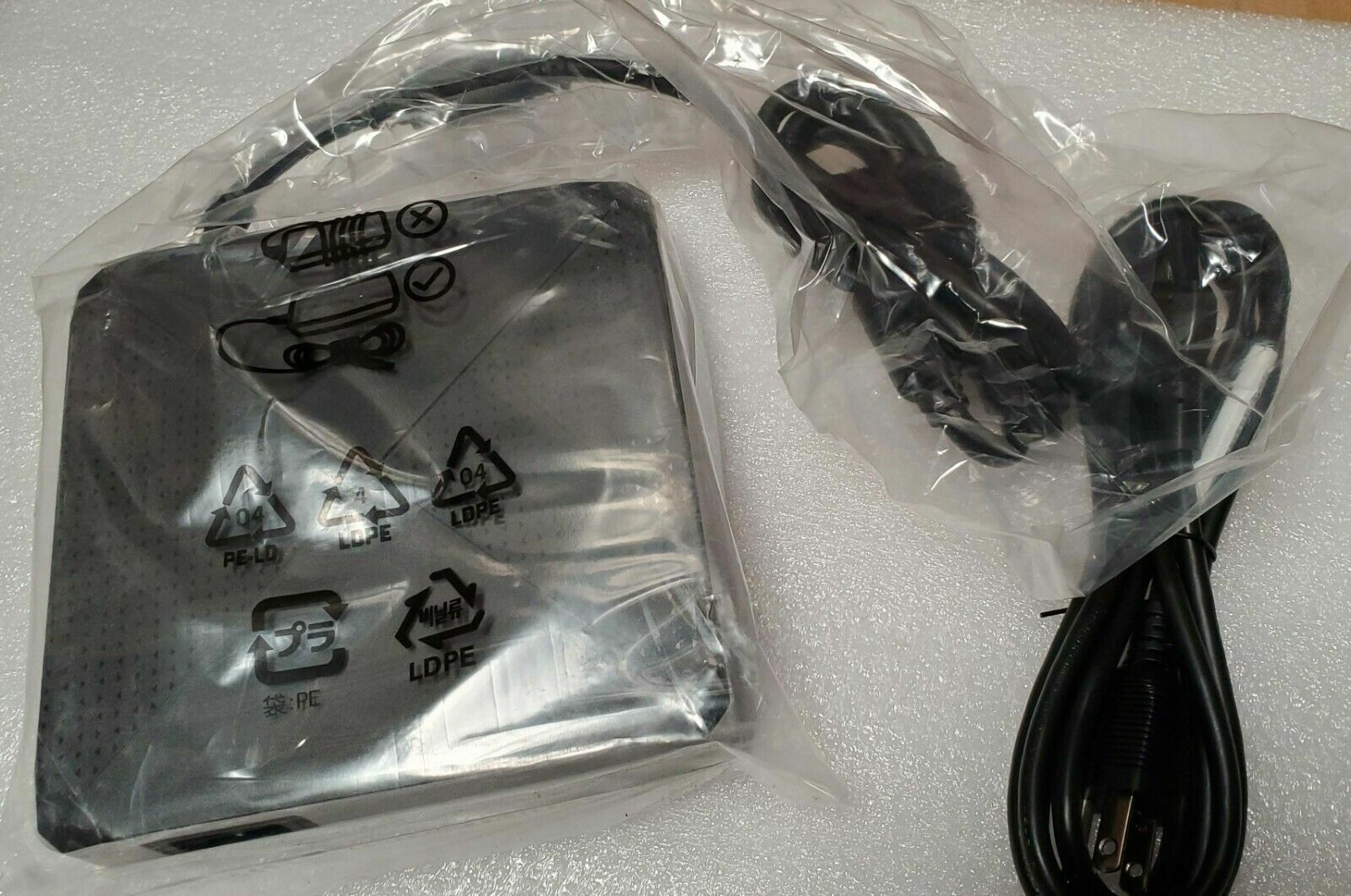 New Genuine HP 330W 19.5V 16.92A 5.0mm AC Adapter for HP ENVY All-in-One 32-