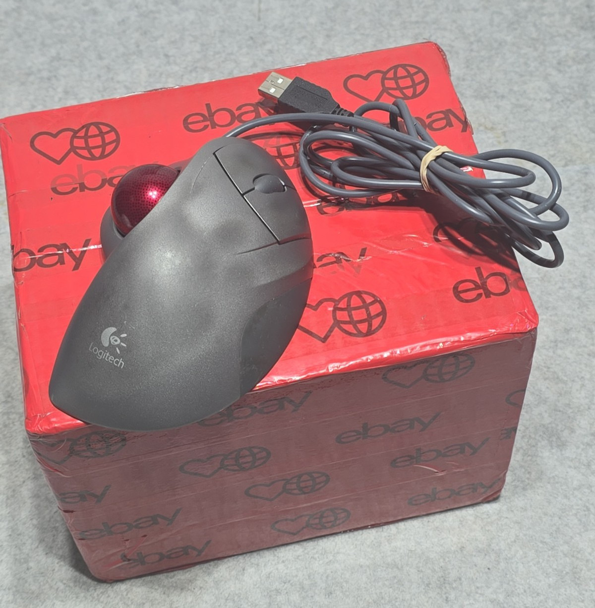 Logitech T-BB18 Trackman Wheel Trackball Mouse USB Wired Gray 2/ Red Ball