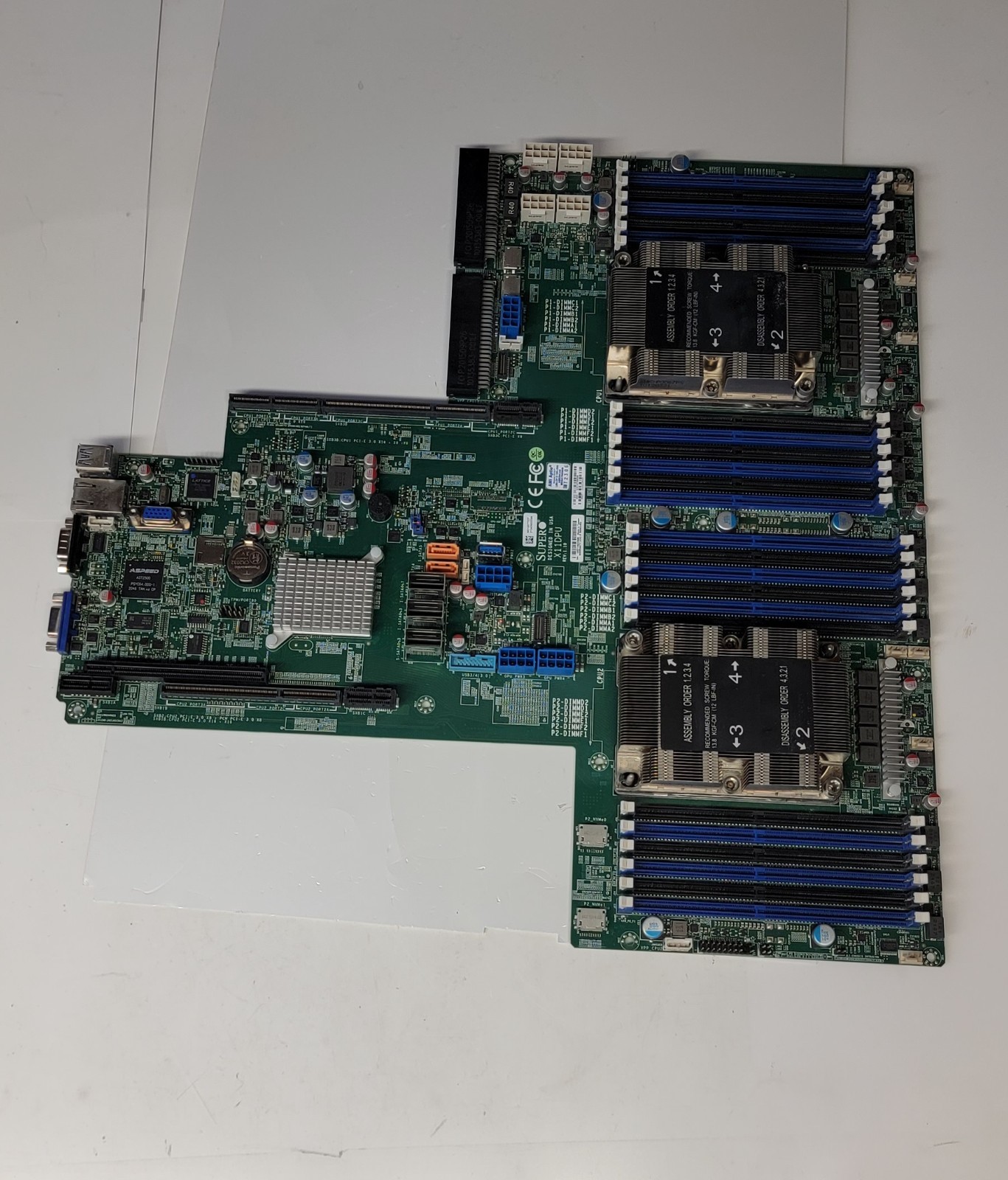 Supermicro X11DPU Dual LGA3647 Server Motherboard REV 1.10 w/ 2x Heatsinks